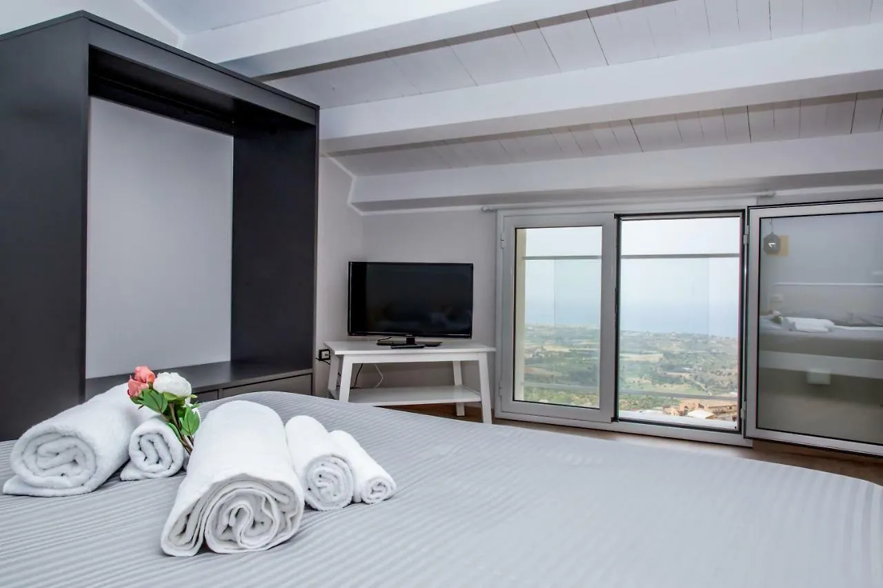 **  Guest House Nonnolore Agrigento Italy